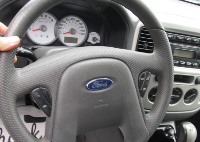 2005 Ford Escape XLT 2WD | By Pass Auto Sales